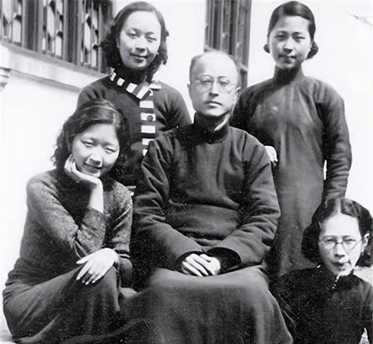 原创薄命红颜陆英嫁到豪门被嘲成生育机器可她却教育出优秀的子女