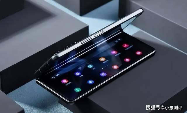 从14999元跌至1780元,12gb 512gb ipx8,从高端市场跌至低端市场_fold