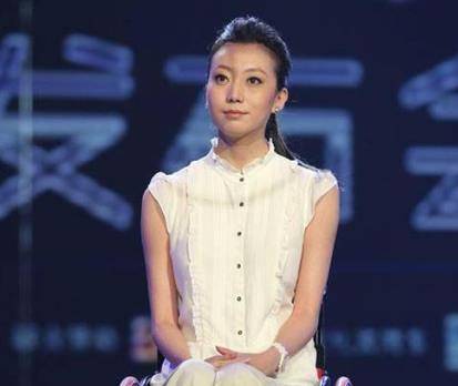 她是张艺谋心中一生的痛,奥运会彩排时从高空摔下,导致终身残疾_刘燕