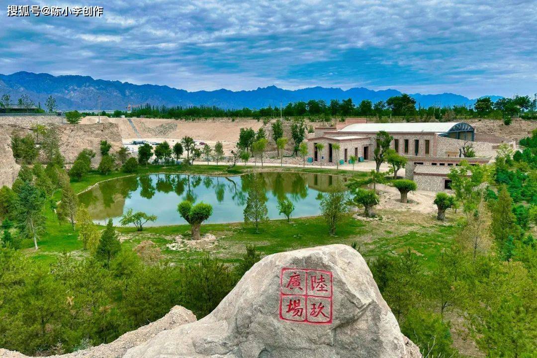 贺兰山东麓:葡萄酒的诗与远方,追寻紫色梦想的浪漫._酒庄_宁夏_土地