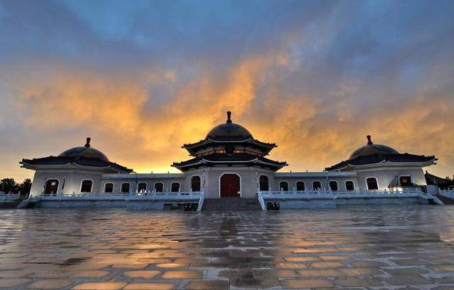 去感受成吉思汗辉煌的一生内蒙古鄂尔多斯伊金霍洛5,成吉思汗陵旅游区