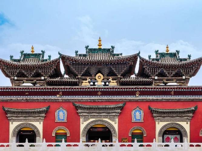 两个人去青海塔尔寺6日游大概多少钱塔尔寺六天跟团线路怎么走