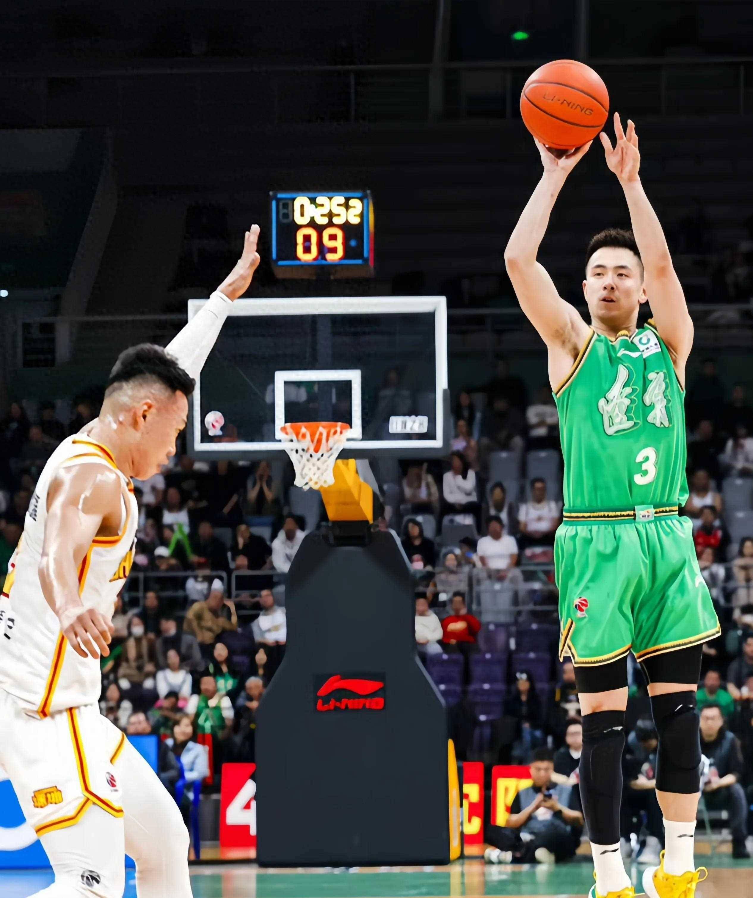 cba五场精彩对决辽篮双子星闪耀孙铭徽贡献两双两大神射