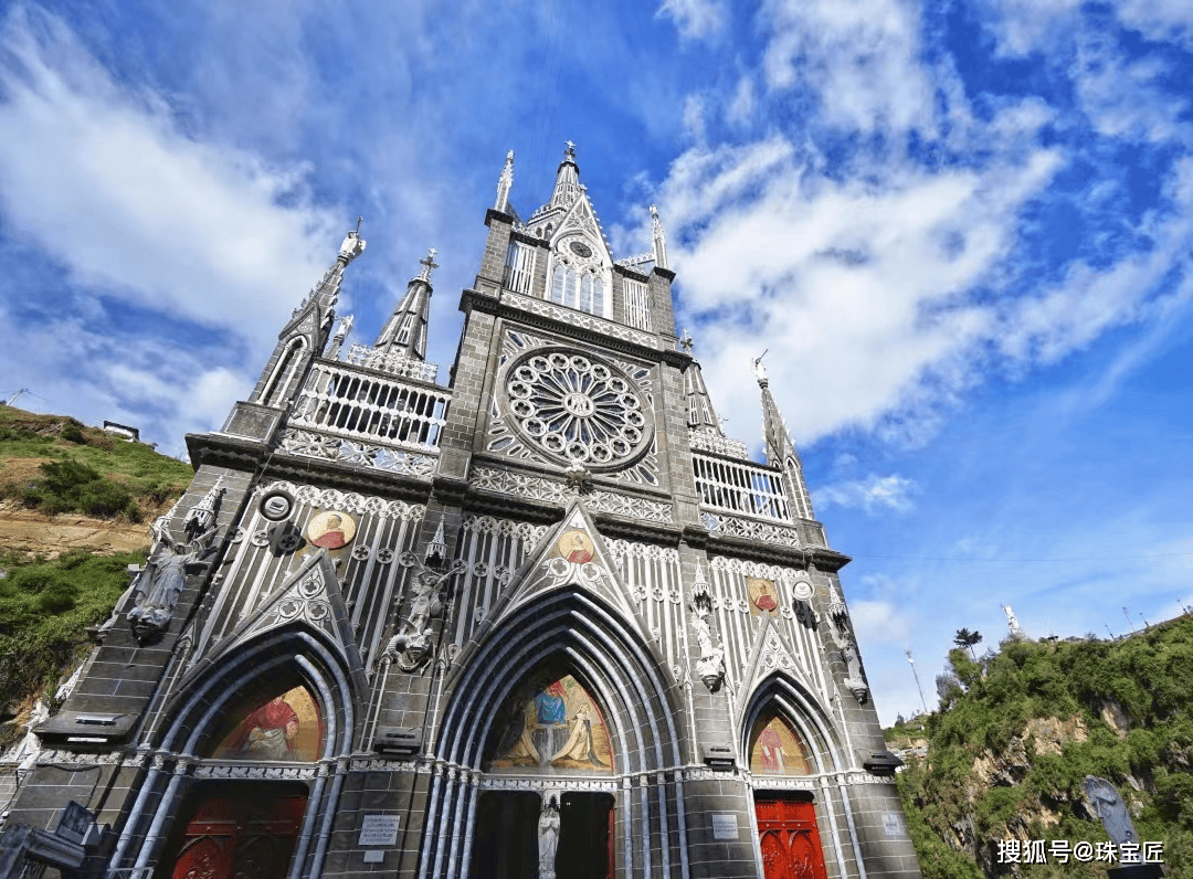 枪火中的祖母绿"帝国",来自南美洲的宝石之国,探秘哥伦比亚宝藏!_木佐