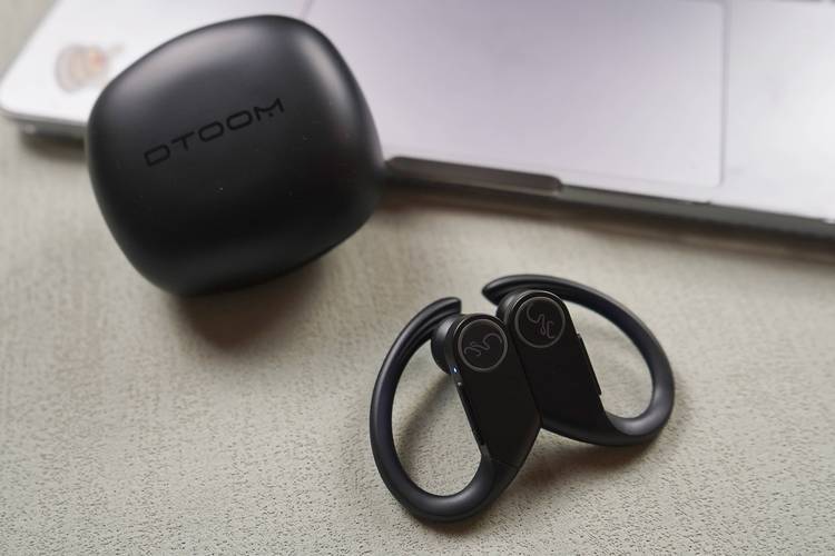 年度水下蓝牙耳机十大名牌汇集:热销榜TOP游泳耳机揭秘!