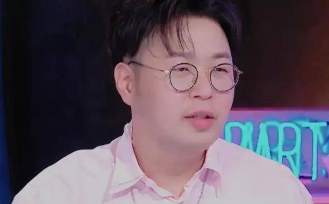 原创快本主持全员停工何炅原定节目换人吴昕两个月没更新行程