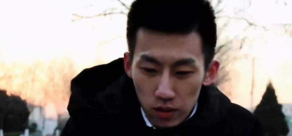 原创玩共享单车破产父母入狱女友跑路的富二代丁伟如今这样活着