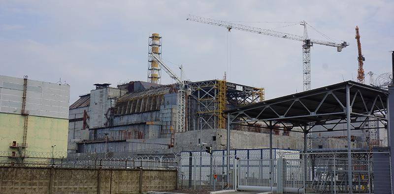 原创实拍切尔诺贝利核站旁的鬼城居民连夜撤走图7为爆炸的核电站