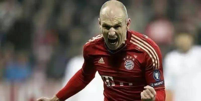 黄金一代领人物,狂飙魔鬼,大场面先生,长相酷似哈利王子的中场大师