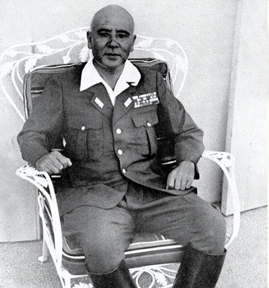 行军:10万战俘被迫行走120公里,途中15000人被虐杀_日军_菲律宾_投降