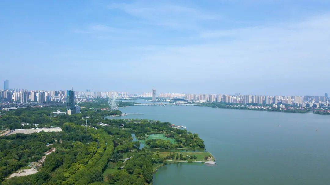 无锡蠡湖金茂府