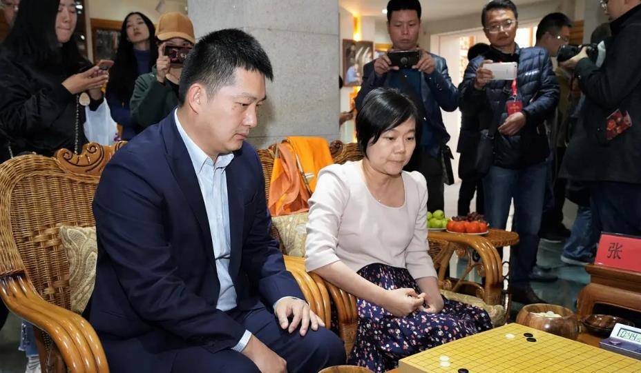 围棋_张璇_教练