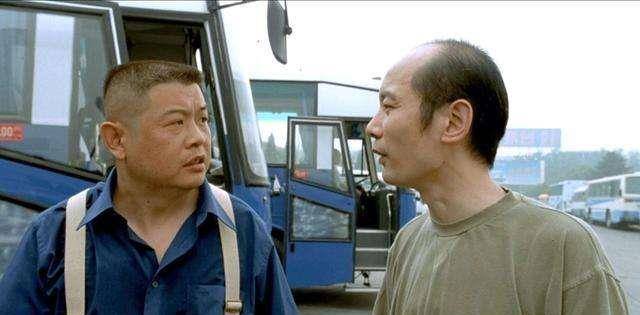 当年傅彪去世后冯小刚帮还债被葛优养大的儿子今过得咋样