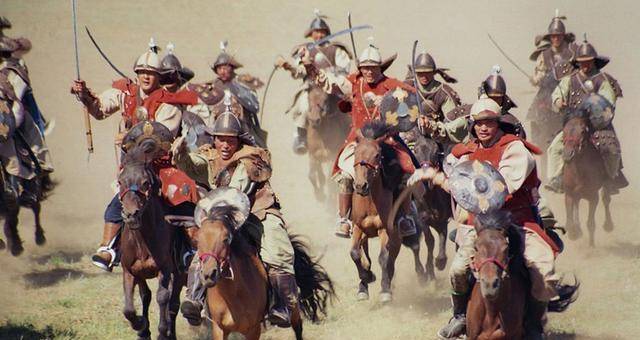 原创古代战争史出现了三次蠢操作每一次都能躺赢结果自作死