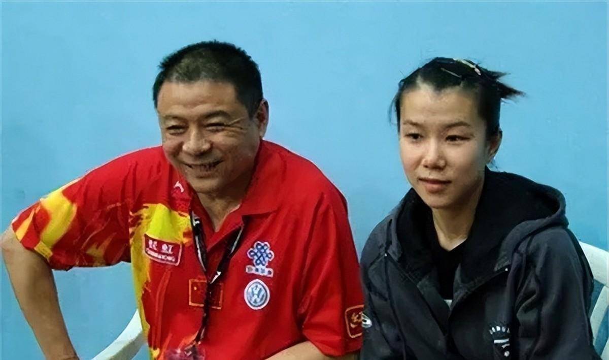 国乒前功勋主教练李晓东:不后悔女儿出国打球_王楠