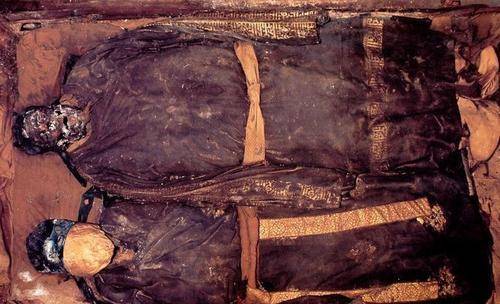 可能出乎你的意料_活埋_尸体_因为