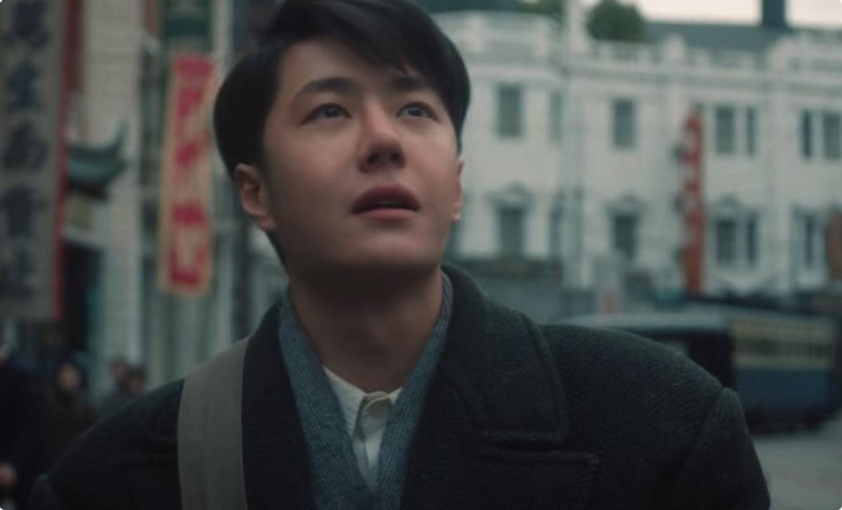 而王一博还恰好就拿捏了魏若来身上的内敛的少年气.