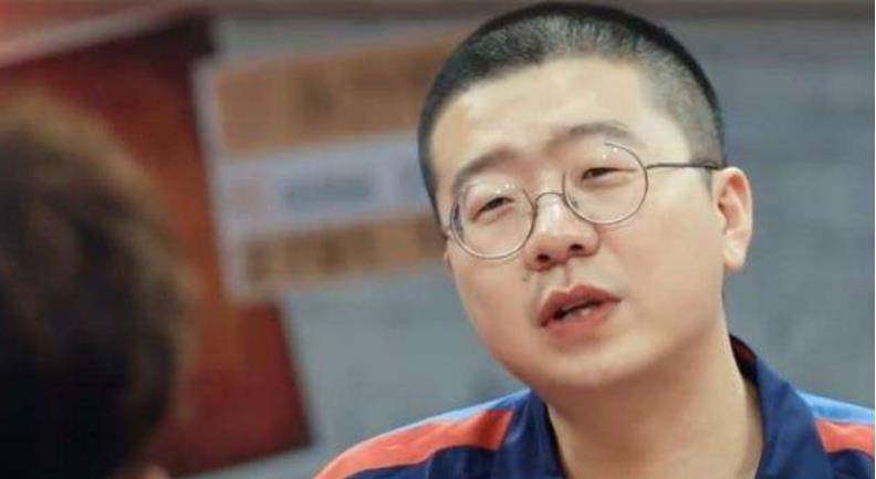 一个喊着"人间不值得"的愤青,从一事无成到12亿身价,仅用3年_李诞