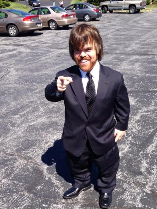 人小力量大,1米3小个子深蹲248公斤,真的很强悍!_mike