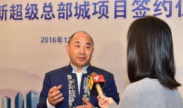 穷小伙带10元南下闯深圳,靠一根铜线赚7000亿,营收额超马化腾_王文银