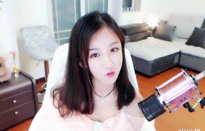 原创夏可可一分钱没要续约话社愿出让30抽成去联营只想提高人气