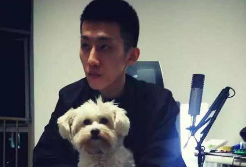 原创玩共享单车破产父母入狱女友跑路的富二代丁伟如今这样活着