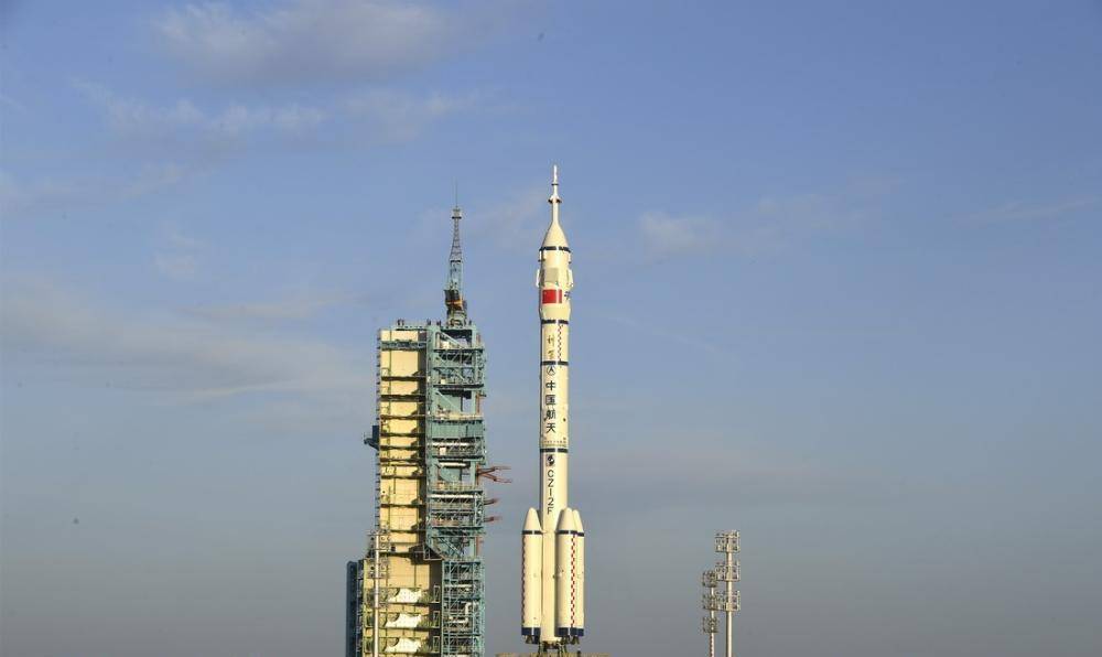 中国人的航天梦,从万户飞天到神州十二号升空,美国人又坐不住了_成道_