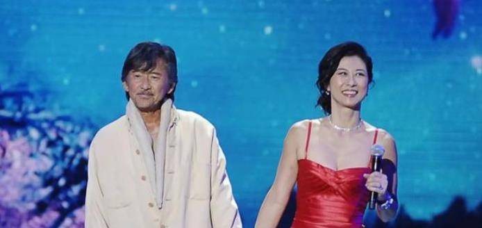 叶倩文婚后处处帮老公把继子继女视如亲生孩子就是我的全部