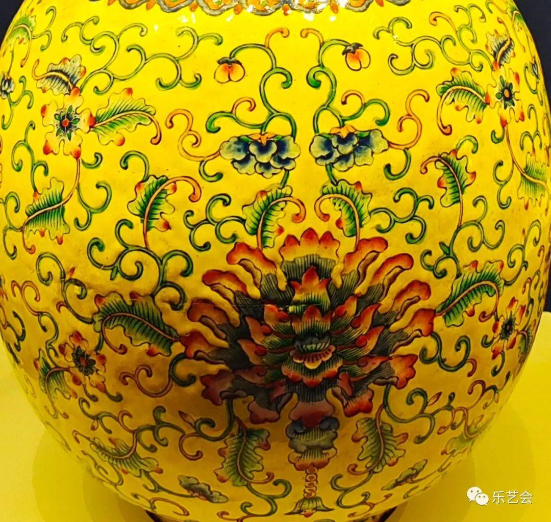 清代  嵌珐琅八卦象足炉清代 黑漆描金五福捧寿盘清乾隆款红雕漆寿春