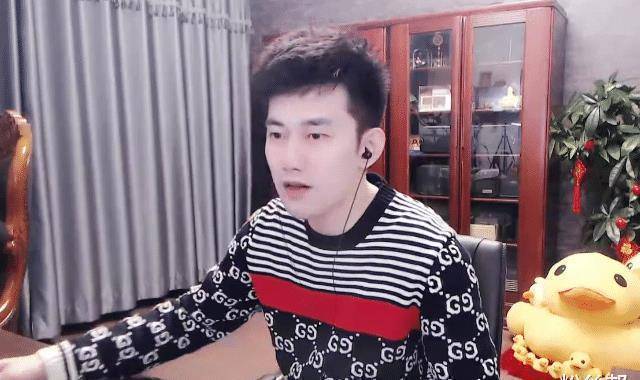 原创yy神豪任平生资金不足退网阿哲走出安全区为公会赛养精蓄锐