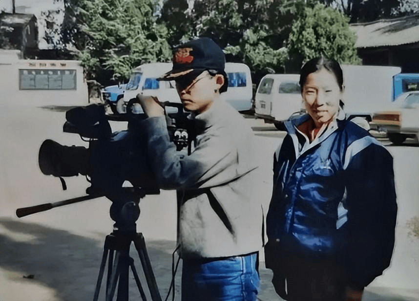 事实证明,逐渐"消失"的主持人孟非,已经走上了另一条康庄大道_工作