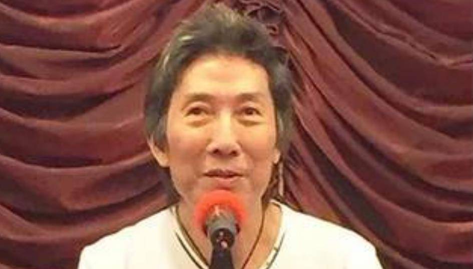 参考资料《江湖大佬与警员推撞承认拒捕,曾经盛极一时》中新网[引用