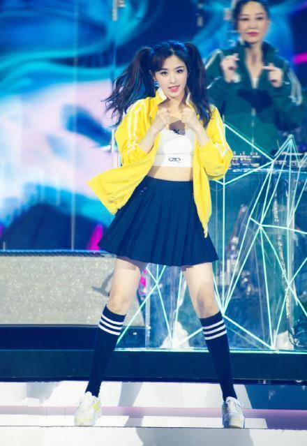 原创张含韵被称容颜不老欧莱雅策划可见一斑网友本来就不老