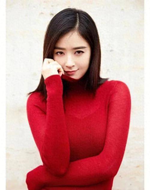 蒋欣从北漂少女到当红女星她的奋斗历程让人敬佩