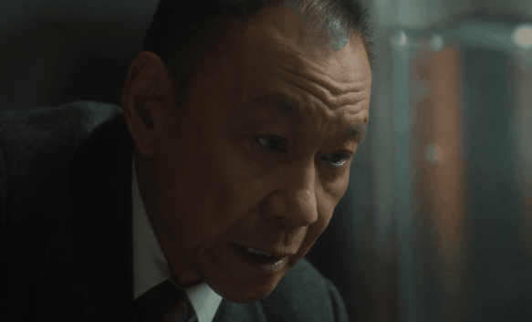 沉稳,老练,深不可测,这是地下党"徐诺"带给观众的第一个感受.