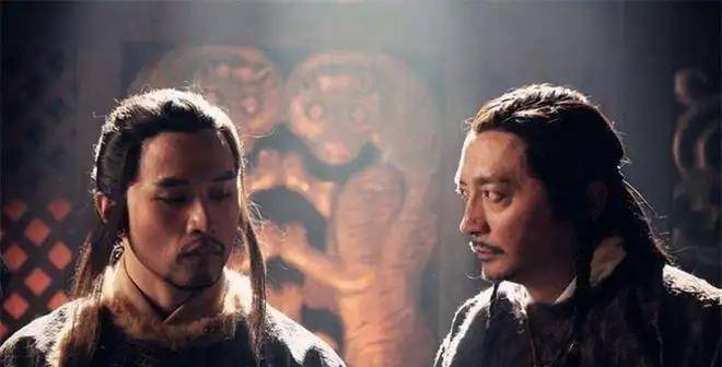 原创一生血战成痴却好囤积耕具动辄杖打悍将与降臣屁股的君王