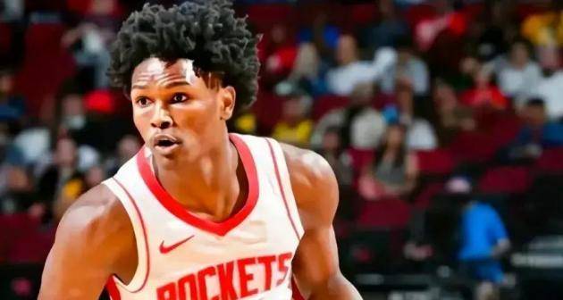 火箭队豪取七连胜格林与狄龙攻下49分替补三核助阵引争议