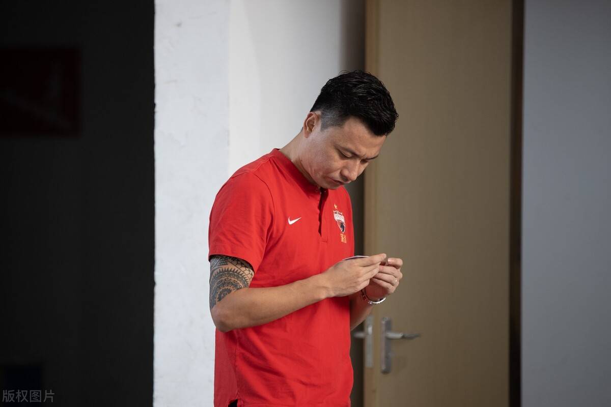 原创郜林再次现身新赛季职业联赛未来有望挑起大梁即将迎来新巅峰