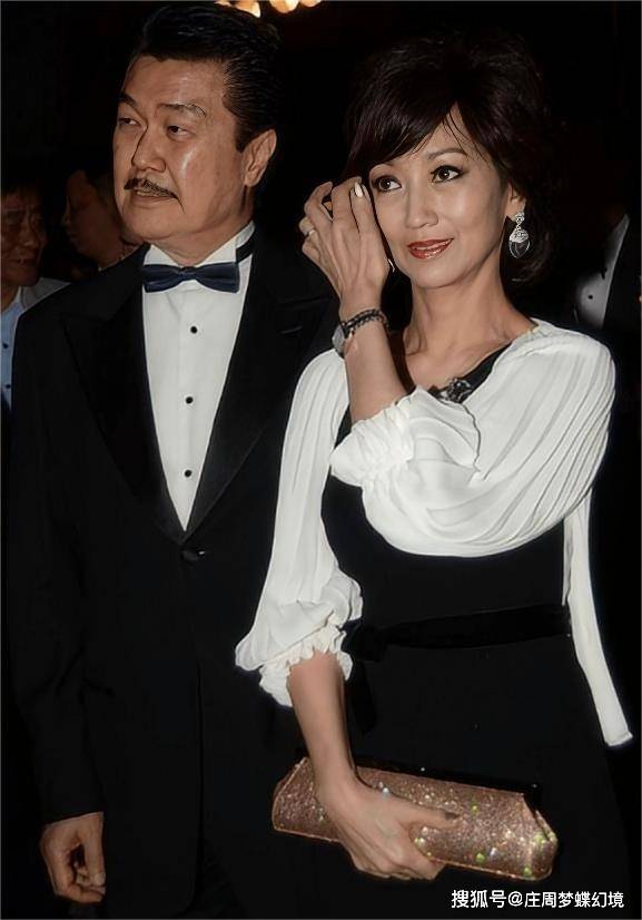 30年后再看赵雅芝和叶童,婚姻幸不幸福,全写在脸上了?