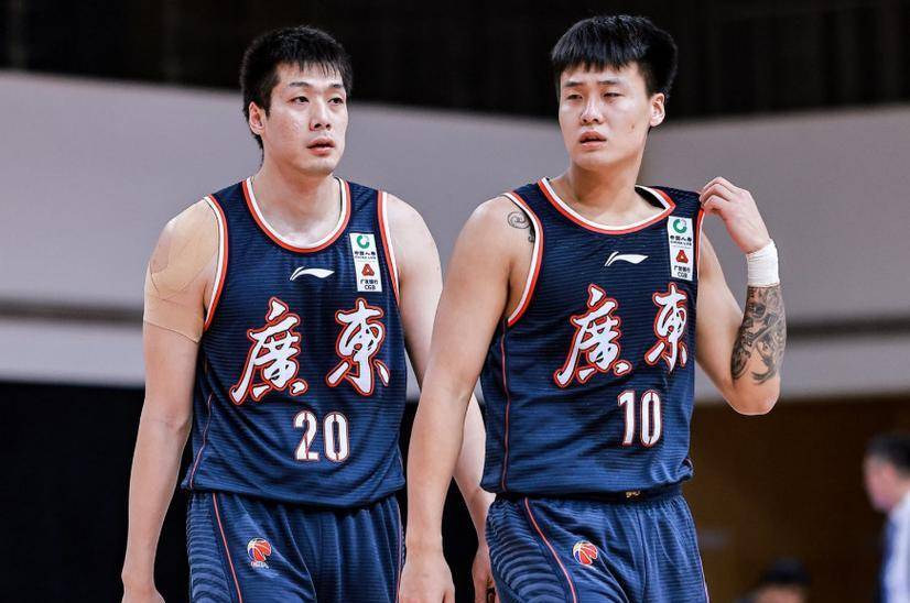 篮球运动一直是我们体育界的重头戏,cba联赛更是国内顶级的职业篮球