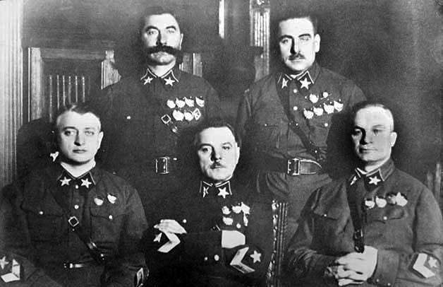 苏波战争一场没有任何意义的战争不过是一对宿敌的相互报复