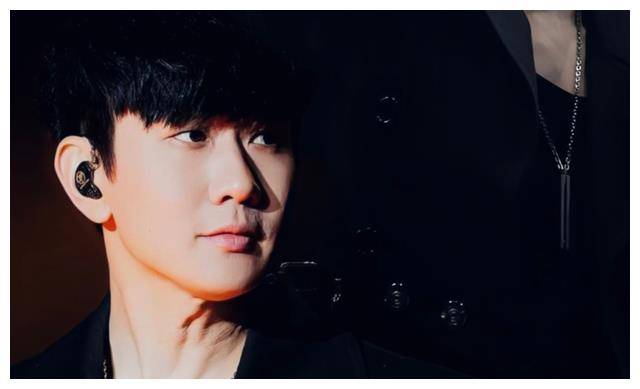 林俊杰杭州演唱会多人冒充保安观众无票进场震动事件