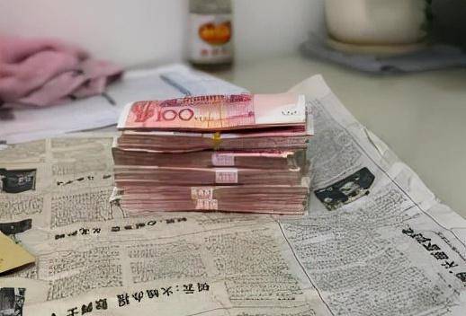 原创当初河南女孩卖身救父求40万为给父亲做手术如今她怎样了