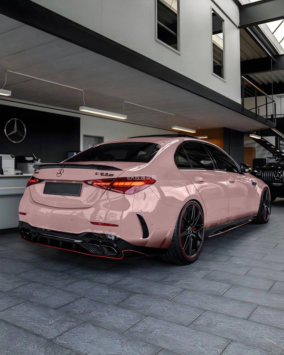 奔驰amgek改色膜玫瑰灰粉透出别样的气质美