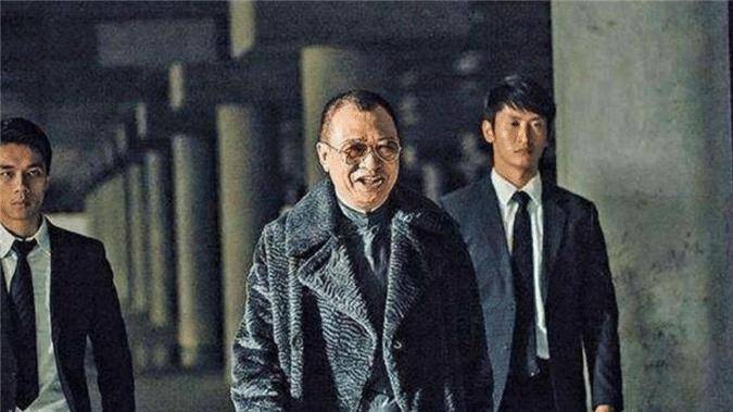 慈禧曾孙许绍雄70年代开奔驰上班演欢喜哥爆红