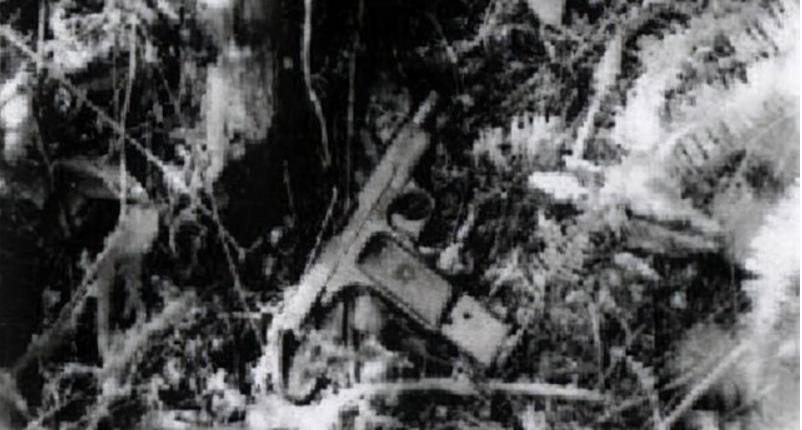 原创1983年东北二王逃窜6省被击毙时瘦骨嶙峋胃里空空如也