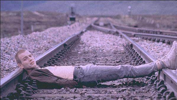 原创原创猜火车这么悲催的人生为何成为那么多人的精神支柱