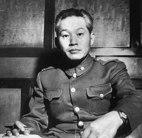 原创他是清华毕业的高材生娶了三位妻子两位不育四子皆成为社会栋梁