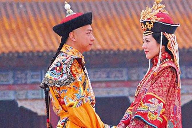 阿鲁特氏,同治帝皇后,蒙古正蓝旗人,三等承恩公户部尚书崇绮之女,大