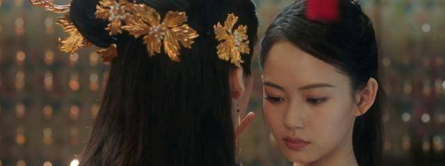 原创原创玲珑出现奇怪的cp银妆牵手乌缘乌缘因实力不敌银妆而认怂